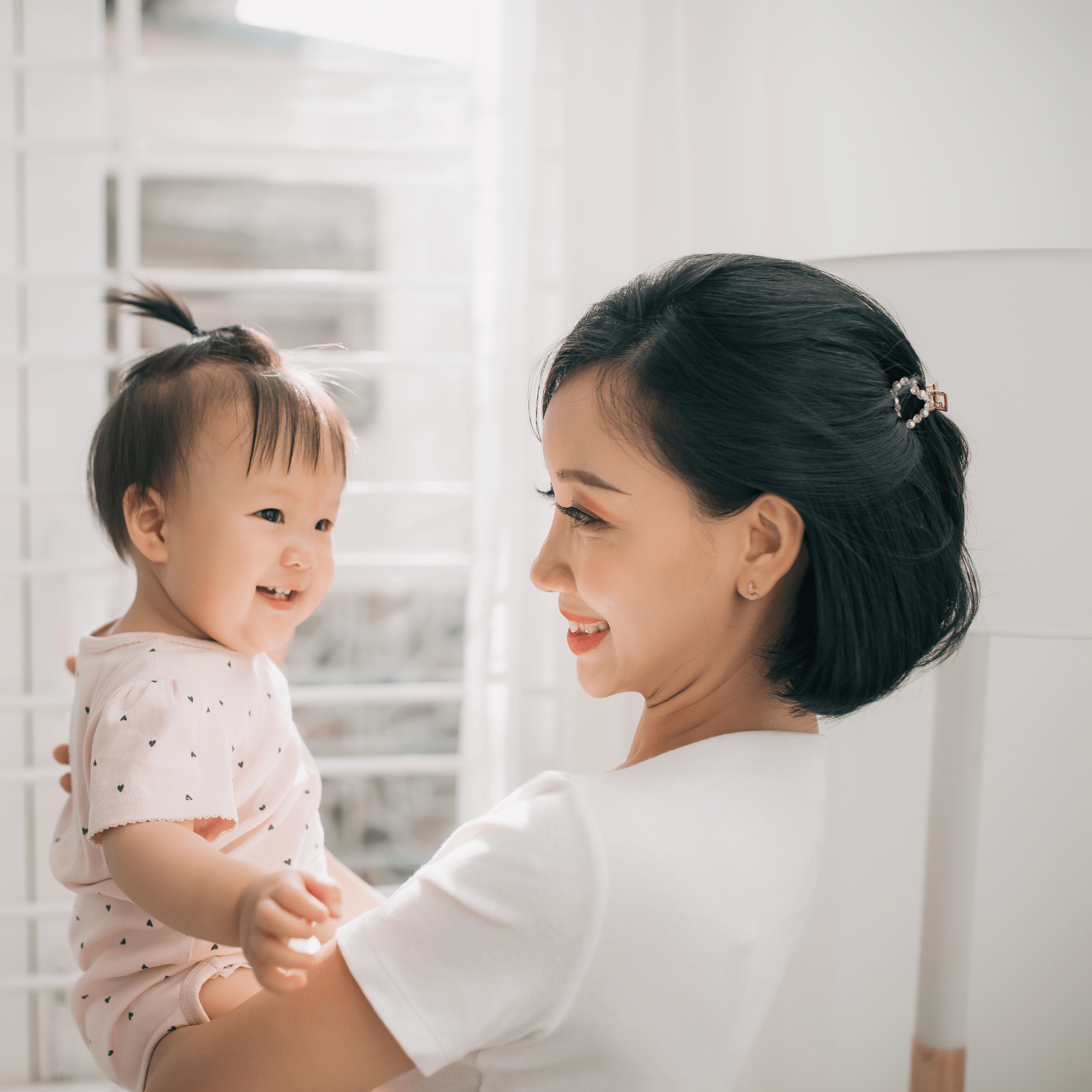 Sự phát triển chiều cao ở trẻ thường tập trung ở 3 giai đoạn