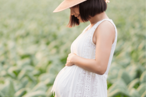 Có bầu mấy tháng thì uống canxi và sắt cho hiệu quả