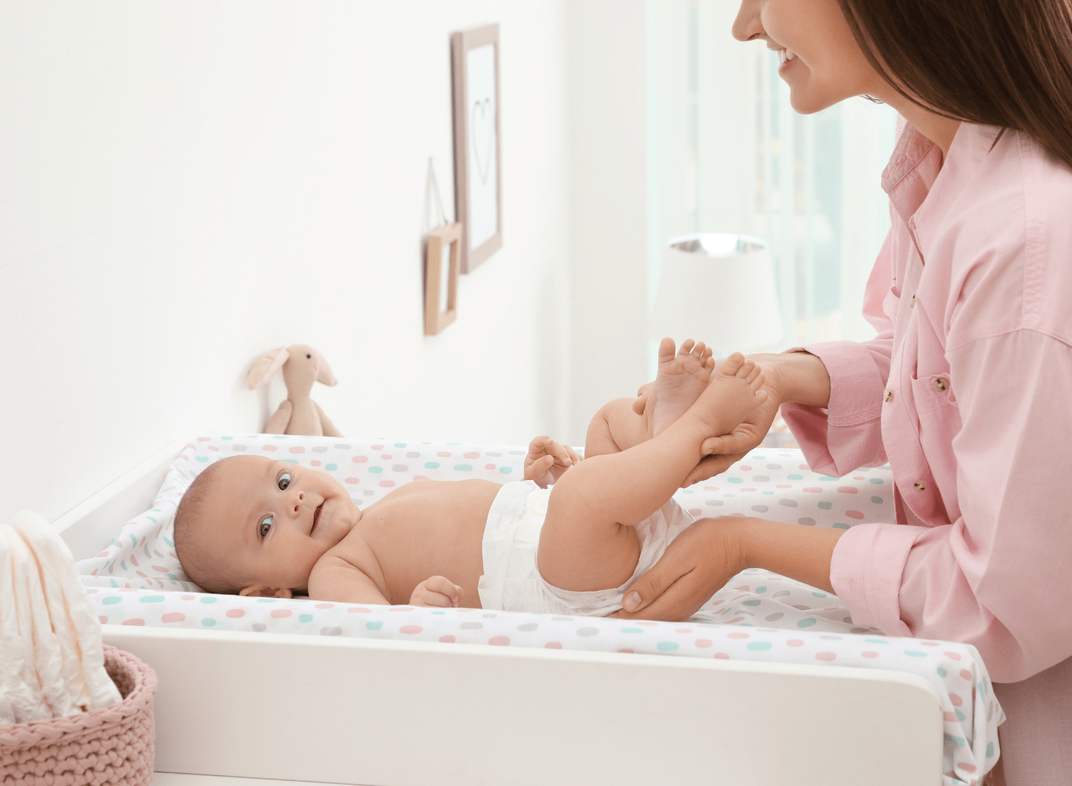 Chăm sóc trẻ sơ sinh bị đi ngoài an toàn ngay tại nhà