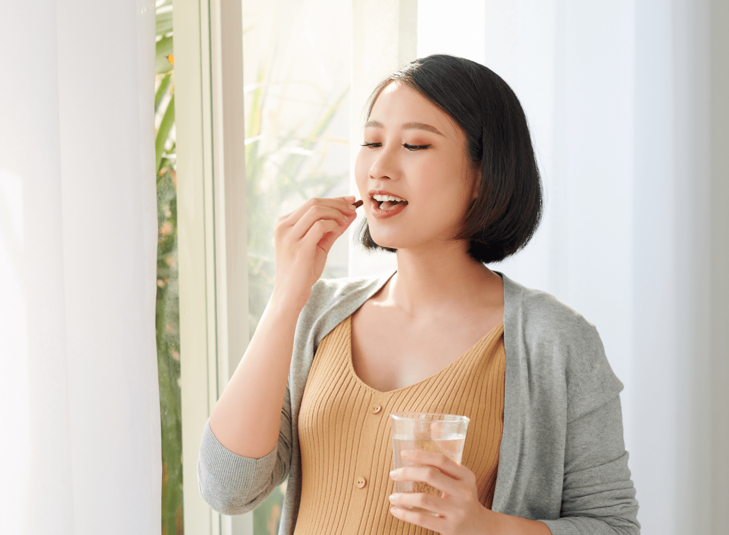 Mẹ nên bổ sung đầy đủ và hợp lý acid folic