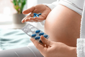 Tại sao bổ sung axit folic cho bà bầu quan trọng với sự phát triển của thai nhi